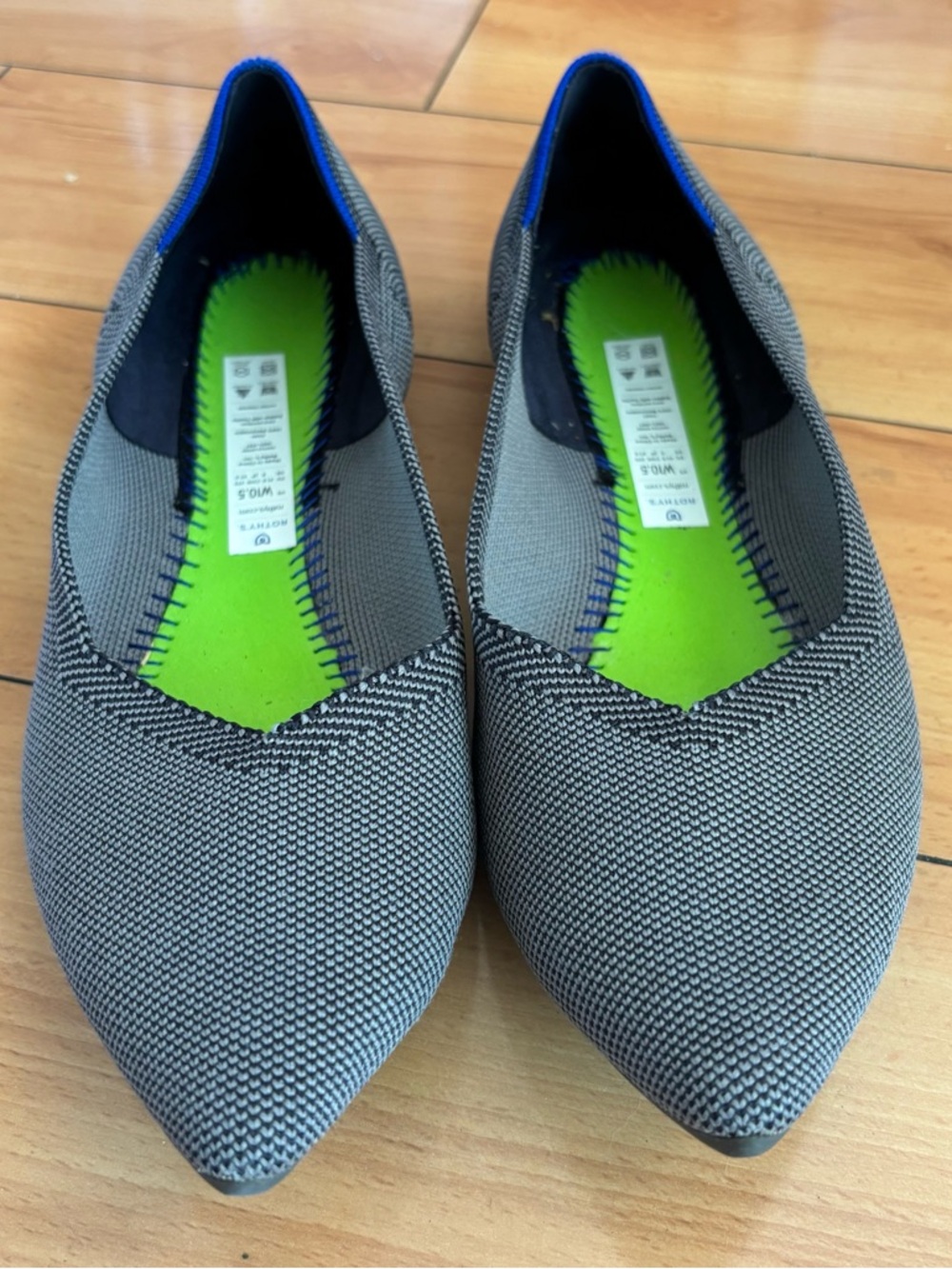 Rothys The Point sz 10.5 Grey blue Ballet Flat Pointed Toe Knit